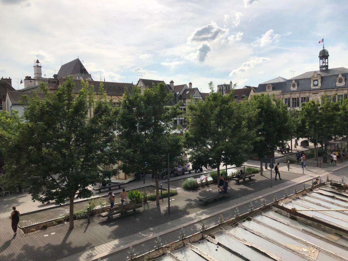Ferienwohnung Le plein centre Troyes Exterior foto
